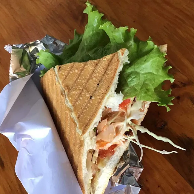 Cách làm bánh mì thịt Doner Kebab