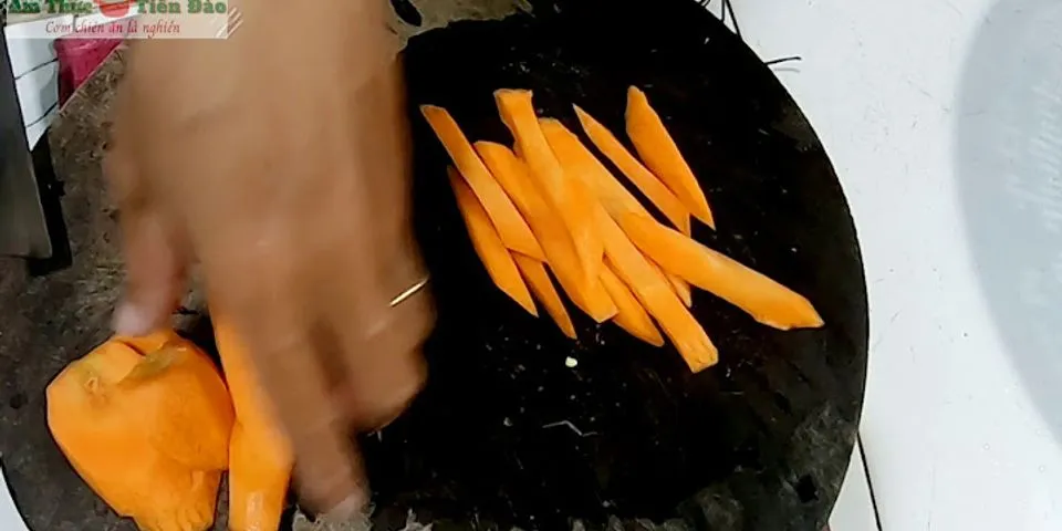 Cách cắt cà chua hạt lựu