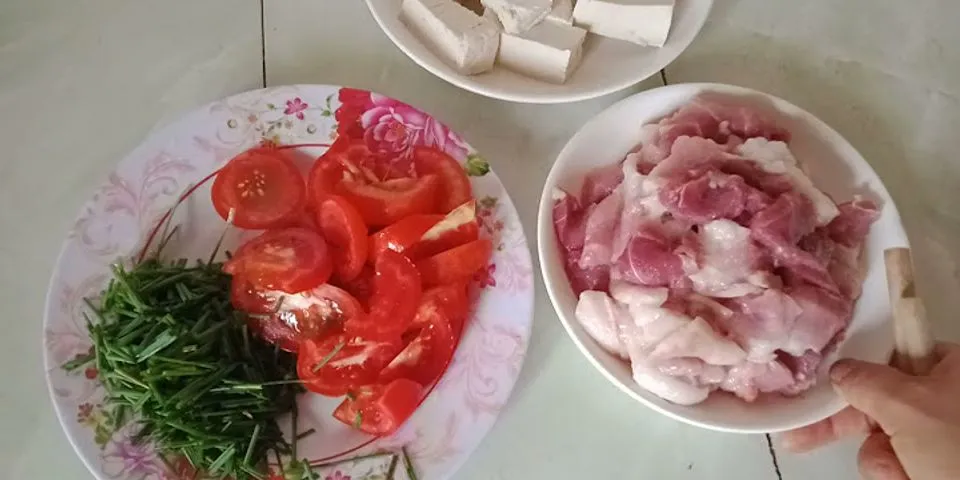 Cách làm đậu thịt sốt cà chua