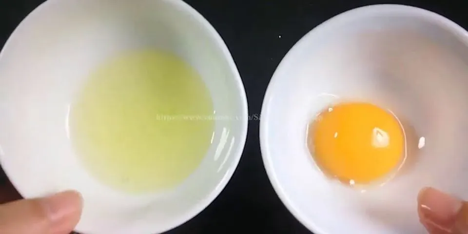 Cách lột da mặt bằng trứng gà