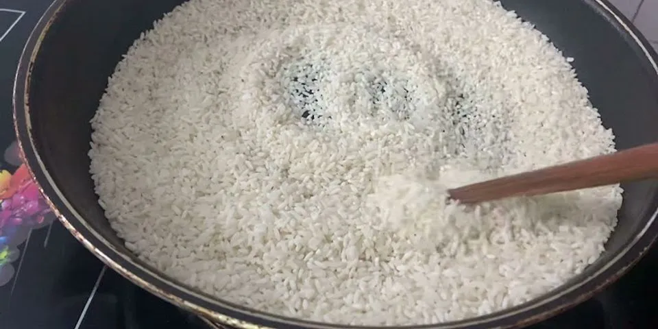 Cách nấu nước gạo rang