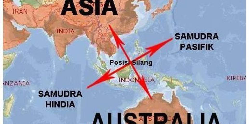 Samudra luas yang mengapit wilayah indonesia yaitu