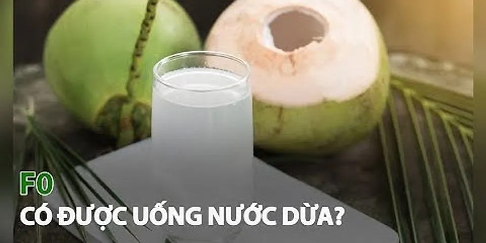 Vì sao khi đục quả dừa để lấy nước uống người ta thường đục 2 lỗ?
